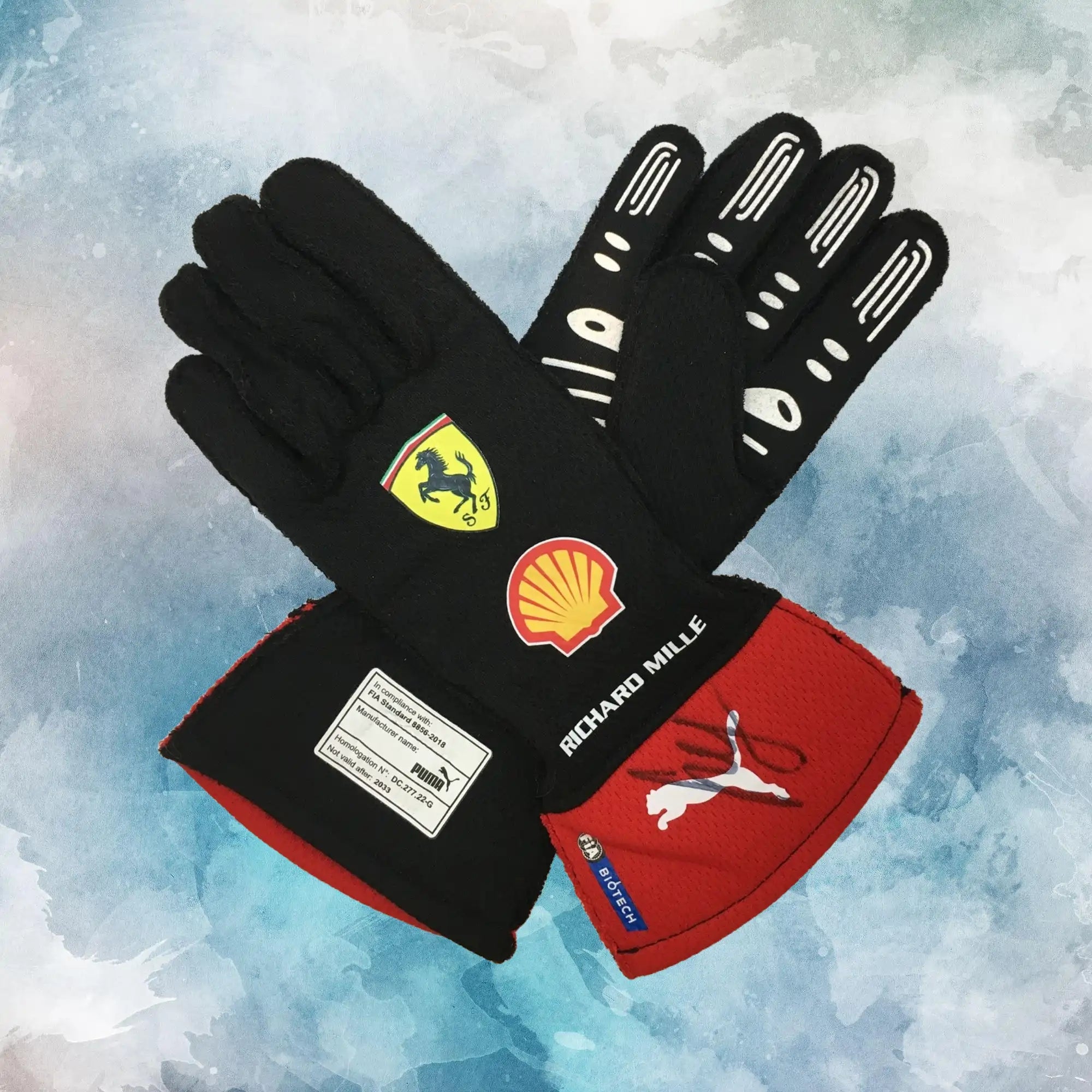 2023 Carlos Sainz Jr. Race Scuderia Ferrari F1 Gloves / Carlos Sainz Jr Replica Race Gloves - view 1
